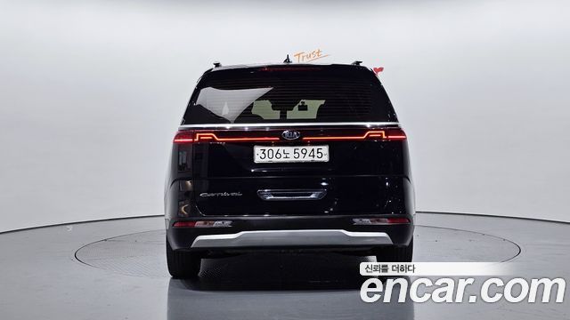 Kia Carnival 2020 thumb 5