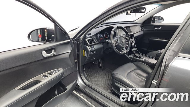 Kia K5 2017 thumb 11