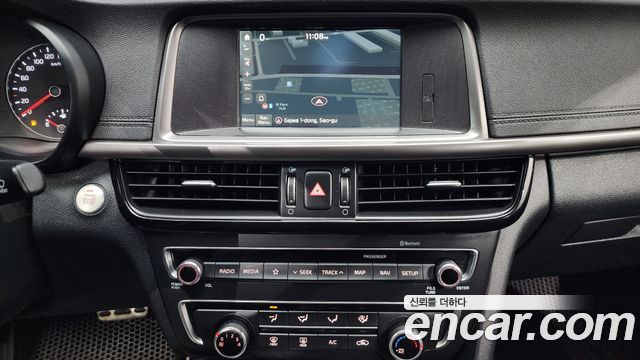 Kia K5 2017 thumb 12