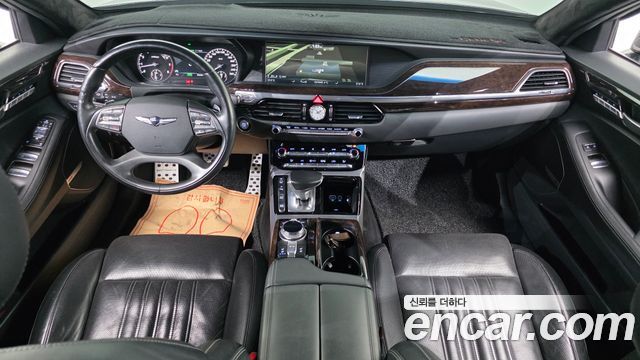 Genesis G90 2016 thumb 8