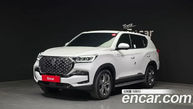 SsangYong Rexton 2023 thumb 2