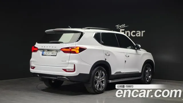SsangYong Rexton 2023 thumb 3