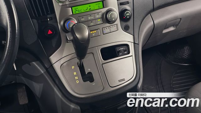 Hyundai Starex 2014 thumb 10