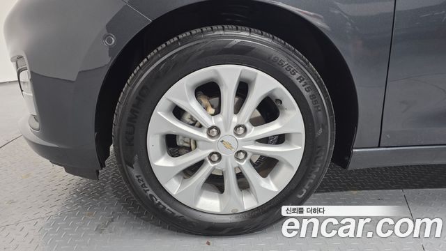Chevrolet Spark 2020 thumb 5