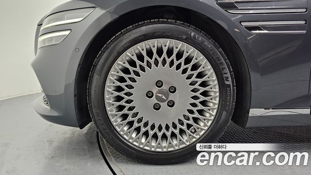 Genesis G80 2020 thumb 5