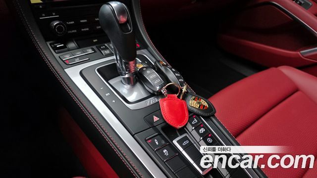 Porsche Cayman 2024 thumb 9