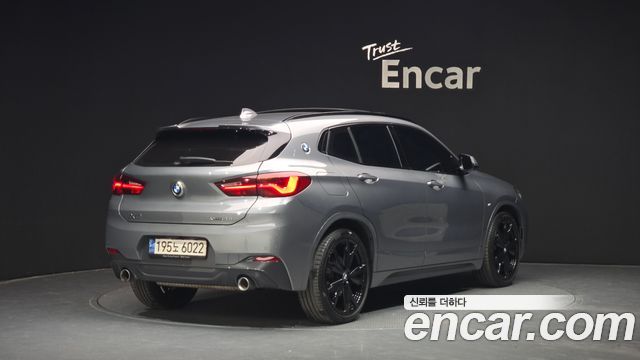 BMW X2 2022 thumb 3