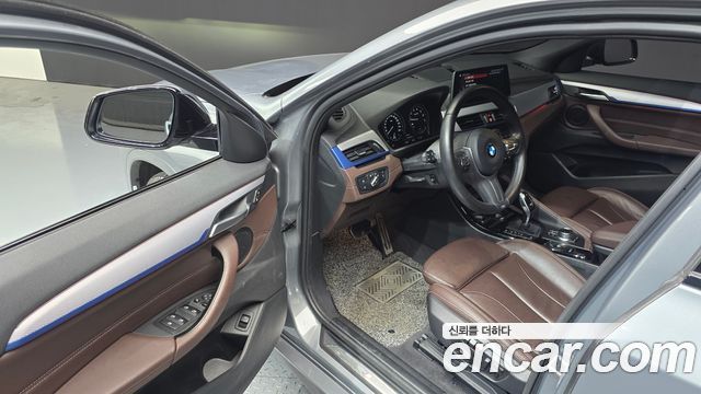 BMW X2 2022 thumb 11