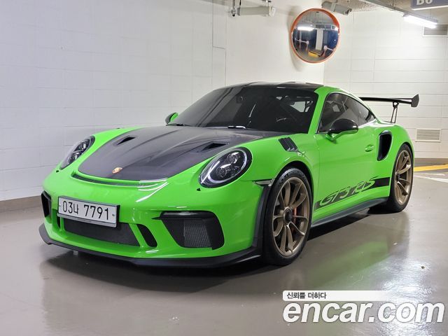 Porsche 911 2019 thumb 2