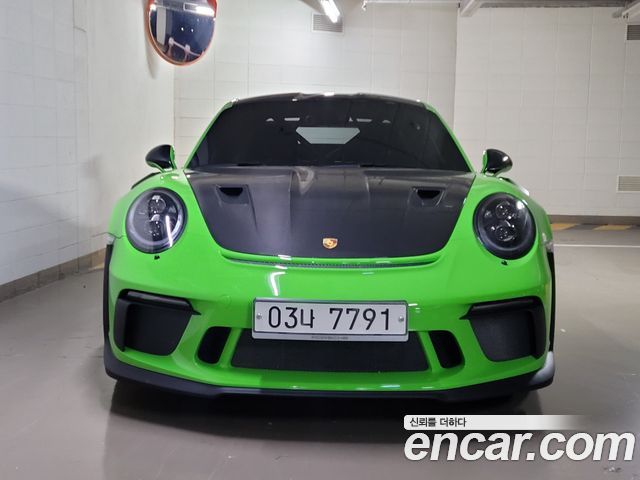 Porsche 911 2019 thumb 4