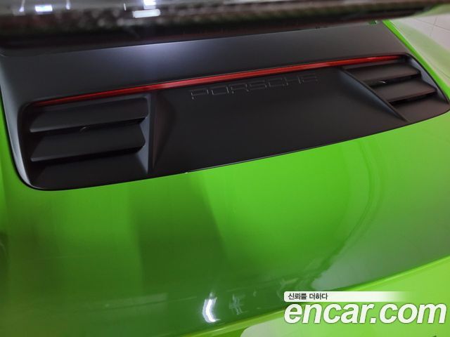 Porsche 911 2019 thumb 8