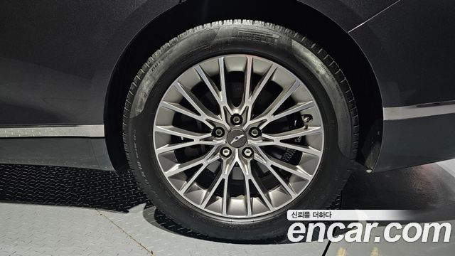 Genesis G80 2021 thumb 6