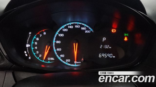 Chevrolet Spark 2016 thumb 8