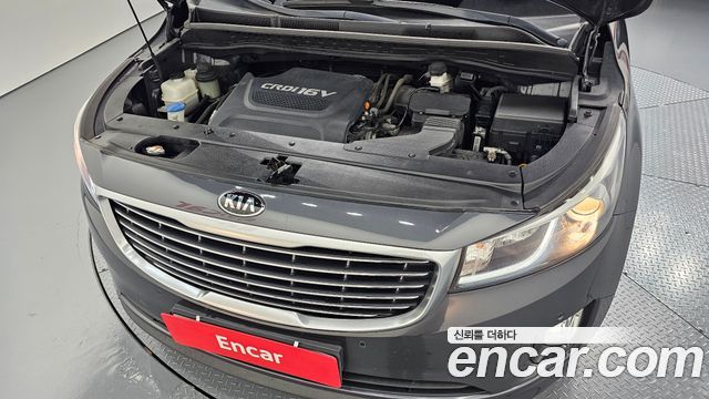 Kia Carnival 2017 thumb 6