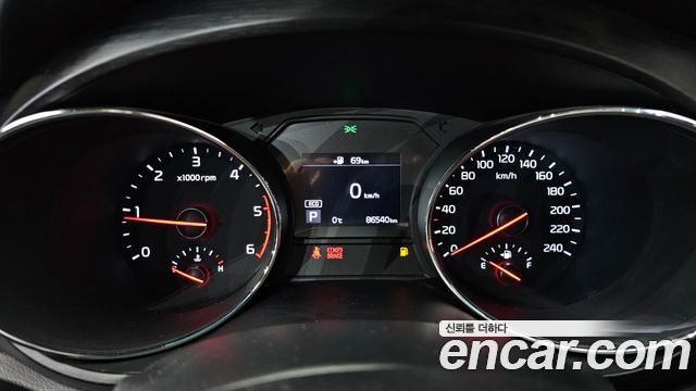 Kia Carnival 2018 thumb 9