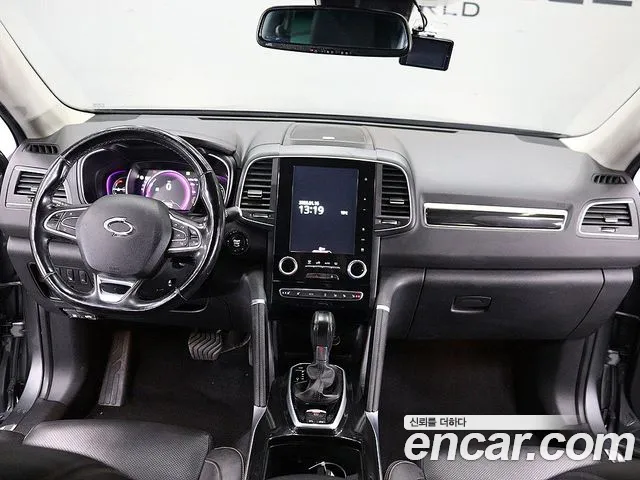 Renault-KoreaSamsung Koleos 2017 thumb 8