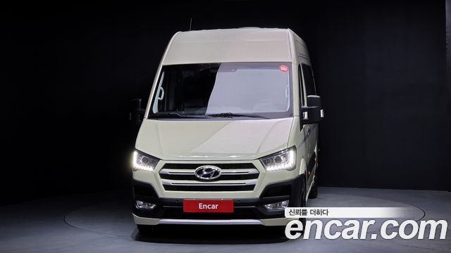 Hyundai Staria 2017 thumb 4