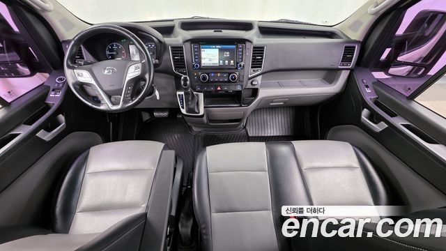 Hyundai Staria 2017 thumb 8