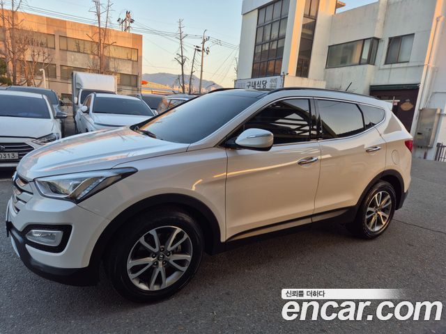 Hyundai Santa Fe 2013 thumb 4