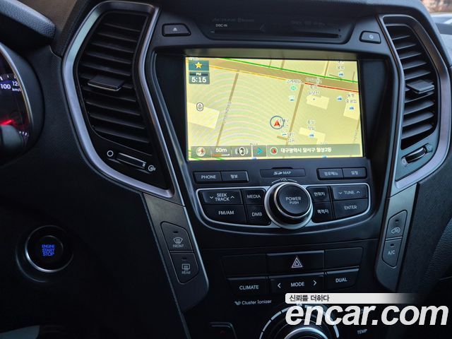 Hyundai Santa Fe 2013 thumb 8
