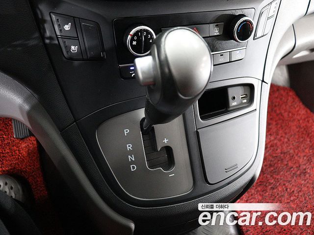 Hyundai Starex 2021 thumb 9