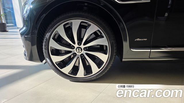 Bentley Flying Spur 2024 thumb 4
