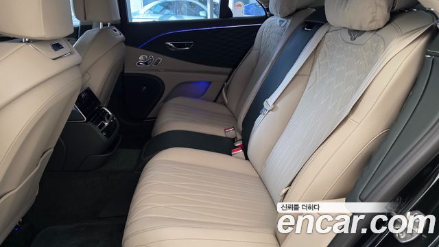 Bentley Flying Spur 2024 thumb 9
