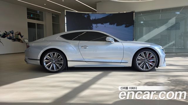 Bentley Continental 2025 thumb 7