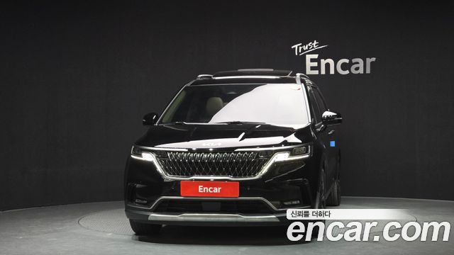 Kia Carnival 2023 thumb 4