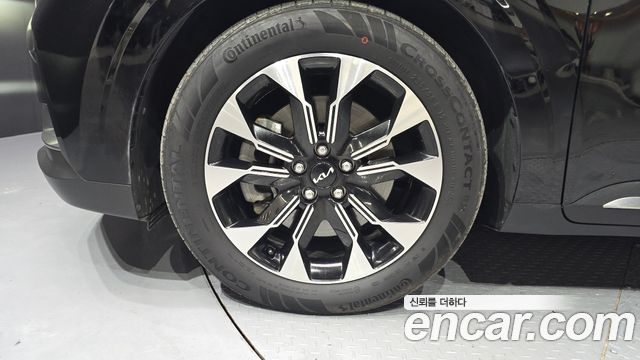 Kia Carnival 2023 thumb 6