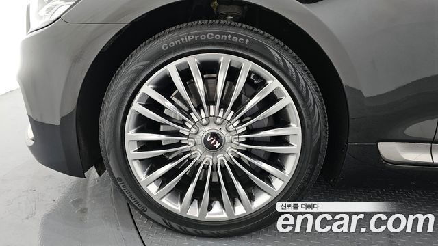 Kia K9 2018 thumb 6