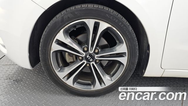 Kia K3 2013 thumb 5