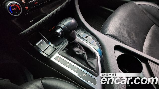 Kia K5 2014 thumb 10