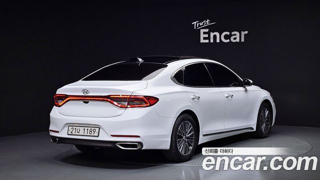 Hyundai Grandeur 2017 thumb 3