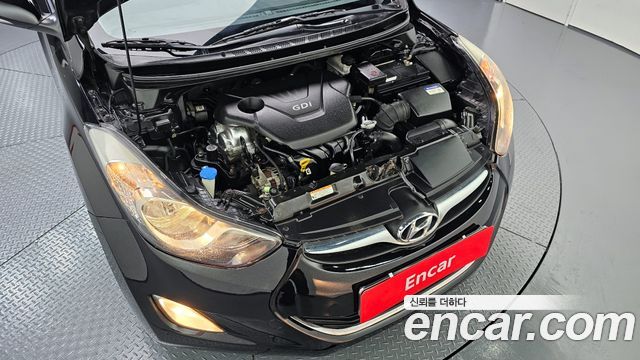 Hyundai Avante 2011 thumb 6
