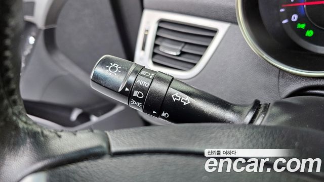 Hyundai Avante 2011 thumb 11