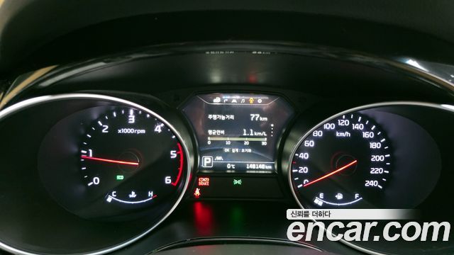Kia Carnival 2014 thumb 9