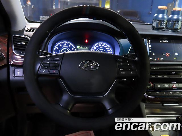 Hyundai Aslan 2015 thumb 10