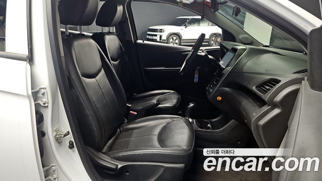 Chevrolet Spark 2016 thumb 10