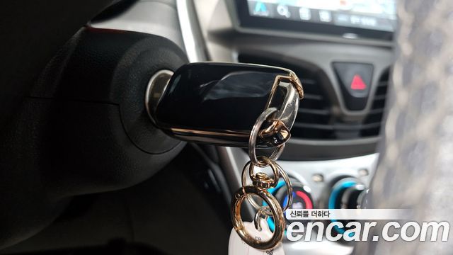 Chevrolet Spark 2016 thumb 11
