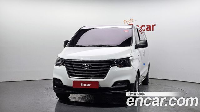 Hyundai Starex 2019 thumb 4
