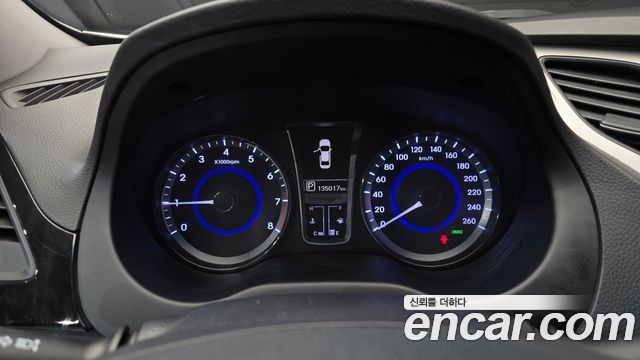 Hyundai Grandeur 2013 thumb 9