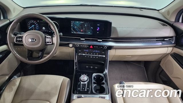 Kia Carnival 2021 thumb 8