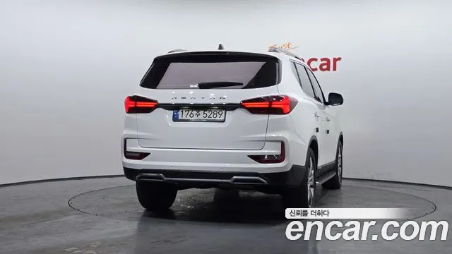 SsangYong Rexton 2021 thumb 4
