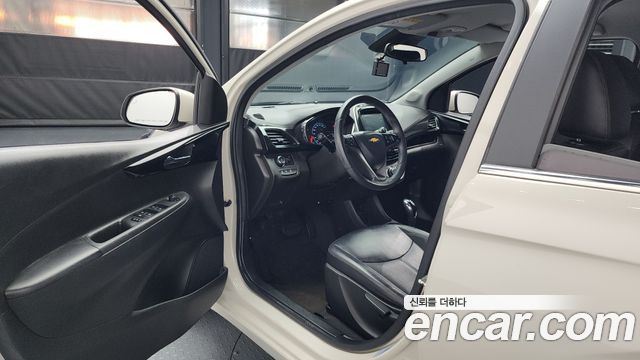 Chevrolet Spark 2015 thumb 11