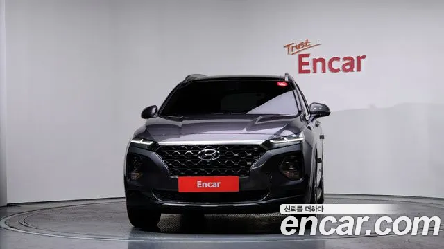 Hyundai Santa Fe 2019 thumb 4