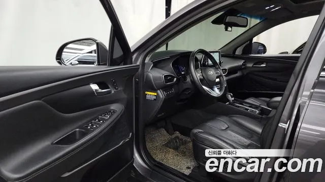 Hyundai Santa Fe 2019 thumb 10