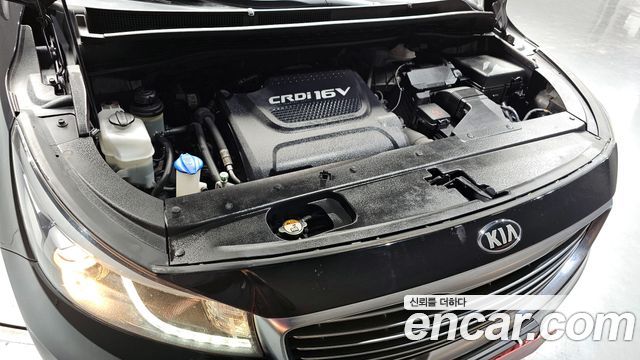Kia Carnival 2017 thumb 6