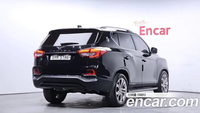 SsangYong Rexton 2019 thumb 3