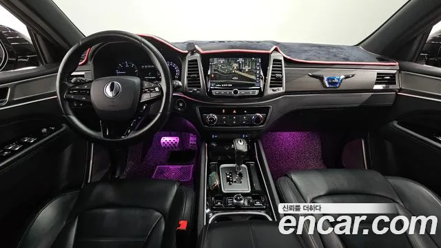 SsangYong Rexton 2019 thumb 8